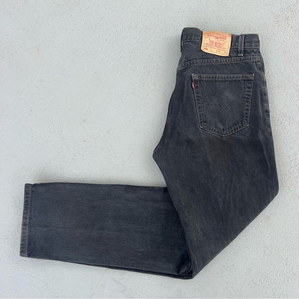 Vintage 90s Levi’s 505 regular fit straight leg jeans black 36x34